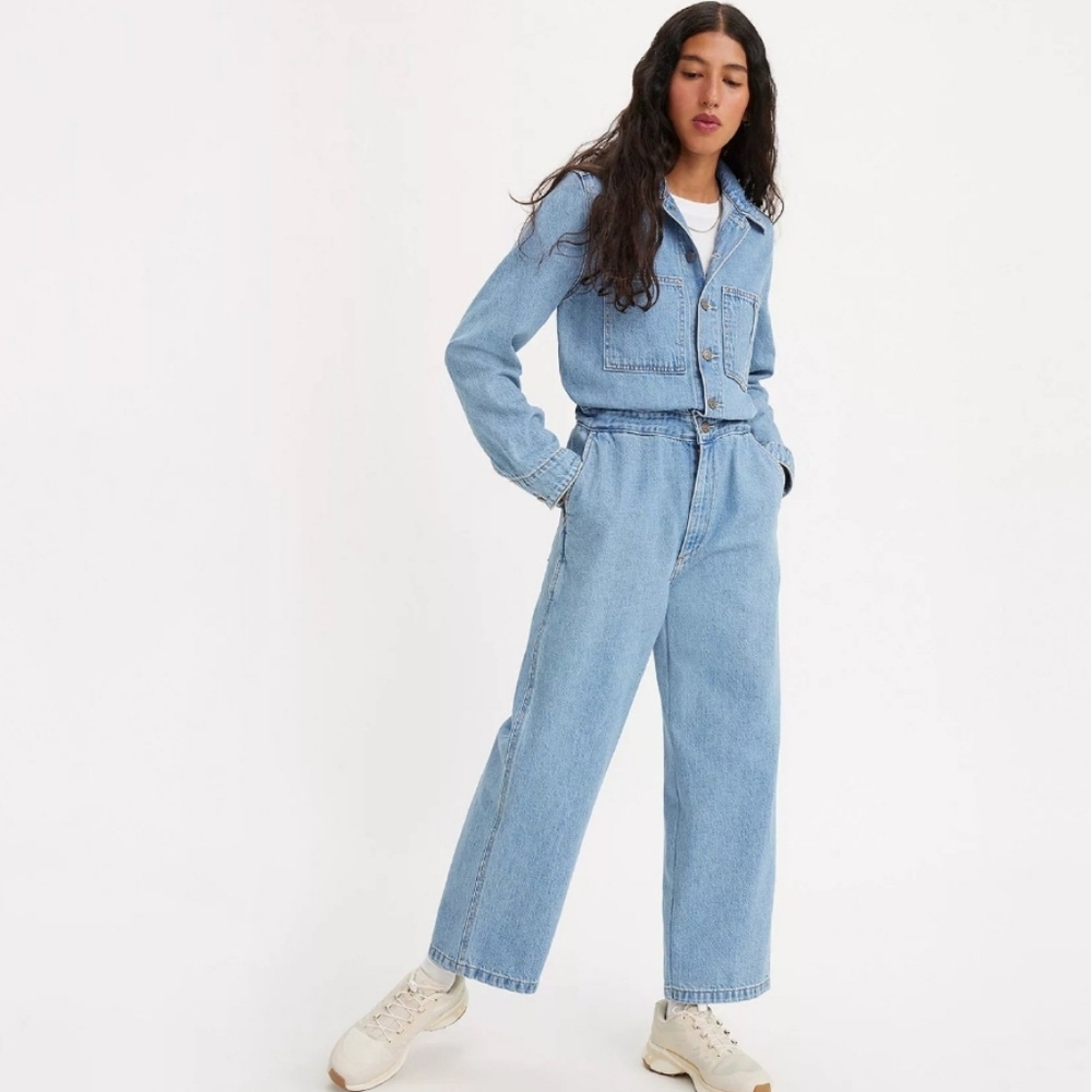 NWT Levi's Iconic Denim Jumpsuit Long Sleeve Size Large